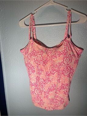 Women’s Pink Floral Tankini Swim Top